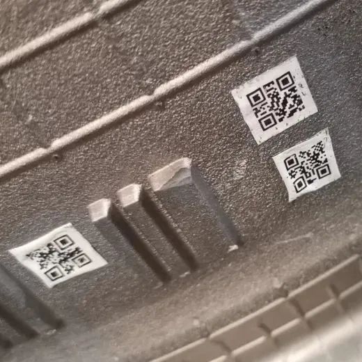 640 (8)